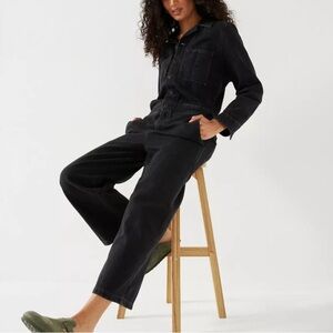 Levi's Black Iconic Jumpsuit 
Size L